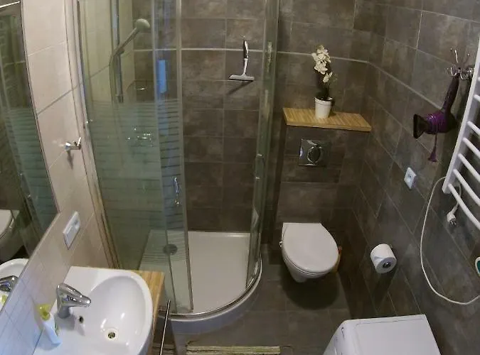 아파트 Krakowska 25 *