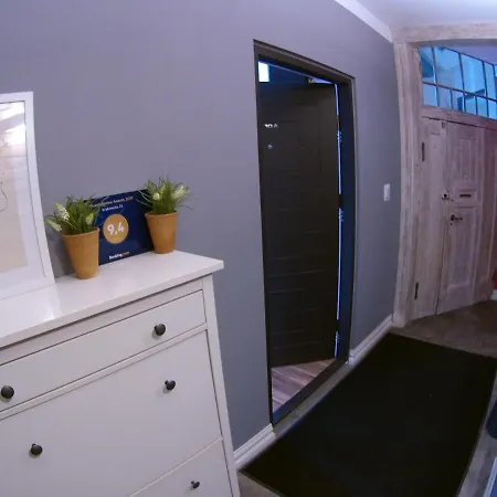 Διαμέρισμα Krakowska 25 *